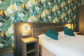 Hôtel Holidays & Work