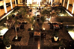 TreeHouse Hotel Club & Spa