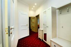 Universal Hotel