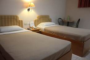 Elegant Circle Inn