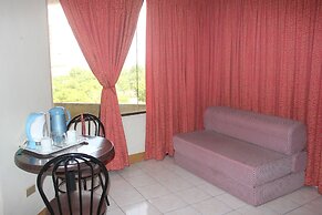 Elegant Circle Inn