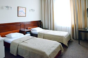 Tranzit Hotel