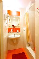 Tranzit Hotel
