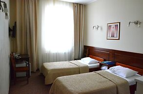 Tranzit Hotel