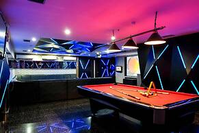 Almadera Hotel Makassar
