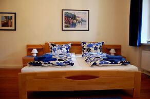 The Avalon Hotel
