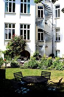 The Avalon Hotel