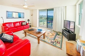 Tradewinds Apartments