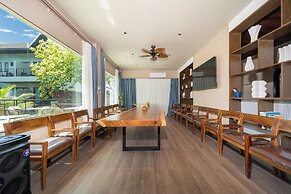 Howard Johnson by Wyndham Phuket Naiyang
