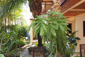 Summer Inn