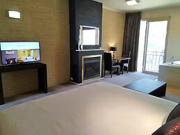 Madison Spa Motel - Adults Only