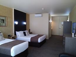 Madison Spa Motel - Adults Only