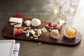 Kimpton Brice Hotel by IHG