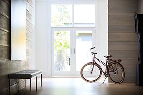 Kimpton Brice Hotel by IHG