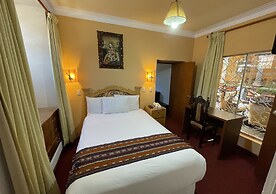 Hotel Rojas Inn
