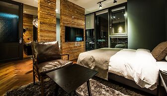 SR Hotel Sadang
