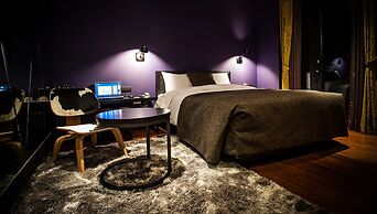 SR Hotel Sadang
