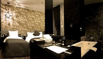 SR Hotel Sadang