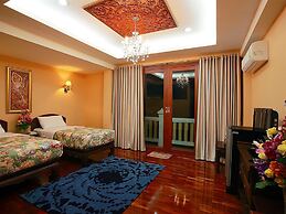 At Chiang Mai Hotel