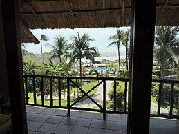 Aroma Beach Resort & Spa