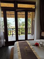 Aroma Beach Resort & Spa