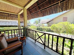 Aroma Beach Resort & Spa