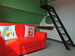Dozy Lamoon House