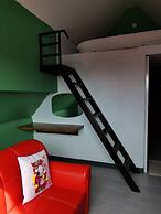 Dozy Lamoon House