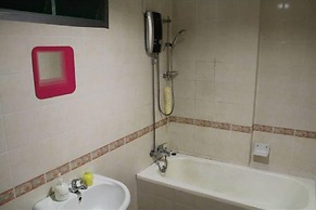 Putra Place Home Inn