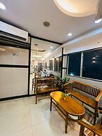 Burmahtel - Hotel