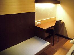 Baan Chalelarn Hotel