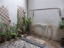 Muntri House - Hostel