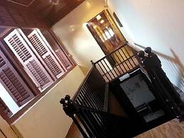 Muntri House - Hostel