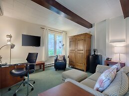 Auberge Handfield