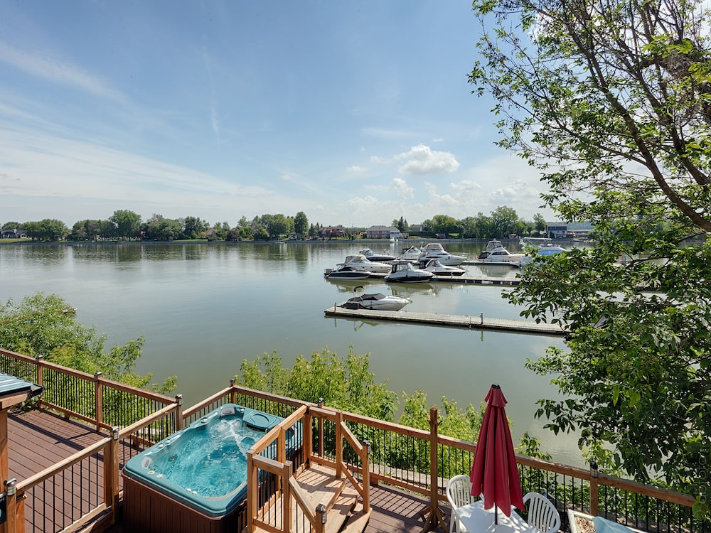 Auberge Handfield