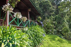 Trogon Lodge
