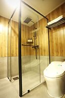 Gumi Century Hotel