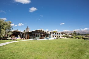 Wanaka Hotel