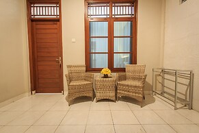 Pondok Anyar Inn