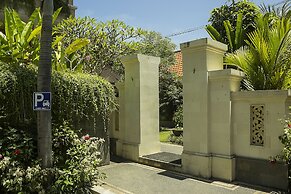 Pondok Anyar Inn