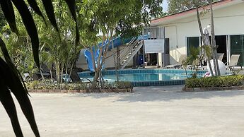 Baan Kaew Ruen Kwan