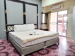 Baan Kaew Ruen Kwan