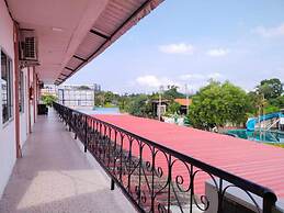 Baan Kaew Ruen Kwan