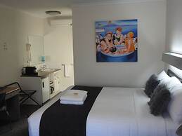 Wine Village Motor Inn