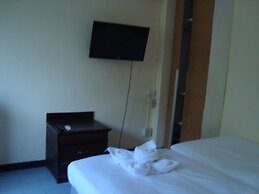 Hill Inn