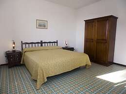 Giulivo Hotel & Village