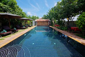 Bunwin Residence