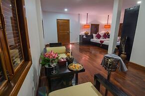 Bunwin Residence