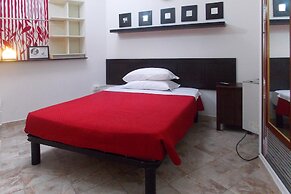 Hostel Colours