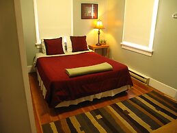 Tofino Trek Inn